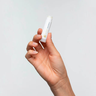 DAveia-Mandelico-Lip-Stick-...