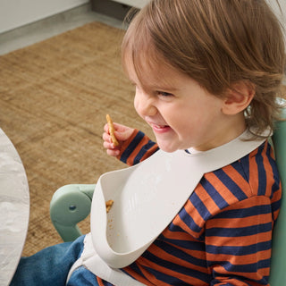 Chicco Silicone Bib Grey 6M+