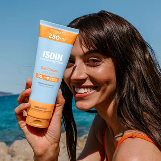 ISDIN Fotoprotector Gel Cream SPF30 250ml