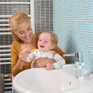chicco-baby-toothbrush_1.webp